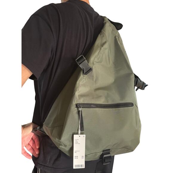 Urban Outfitters Bag | Backpack | Sling Bag - New w/ Tags! - Picture 3 of 11